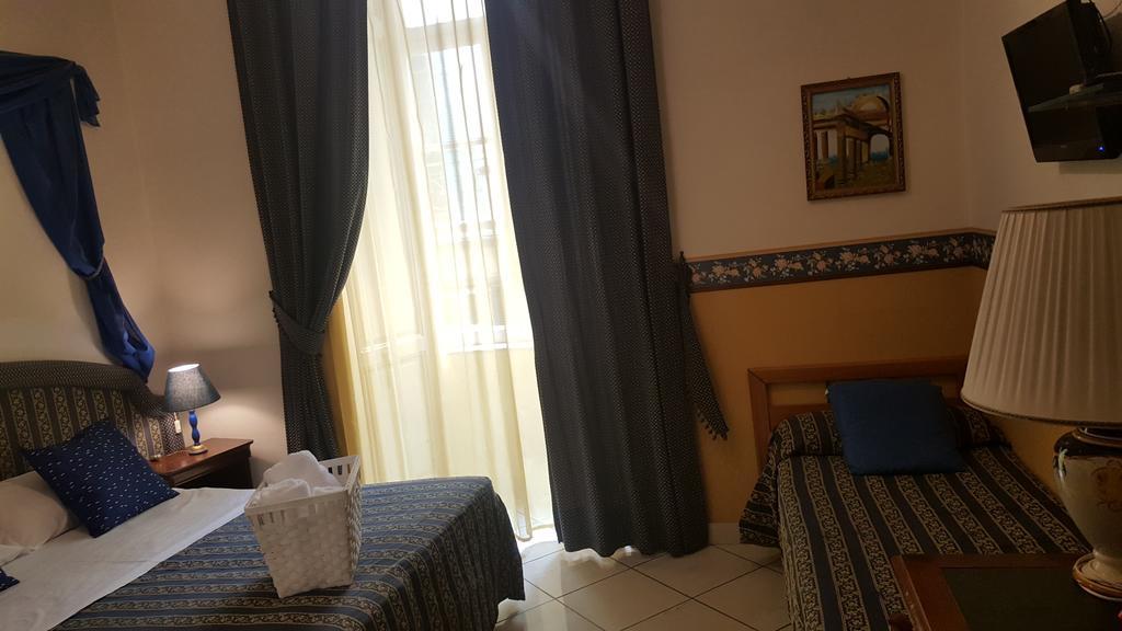 Bed & Breakfast Napoli Centrale Maison d'hôtes Naples